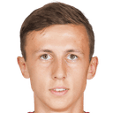 دانييل تيتور