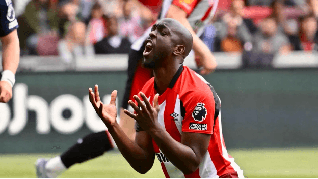 بعد نجاح توني.. النصر يسعى لتكرار تجربة الأهلي بالتعاقد مع نجم جديد من برينتفورد