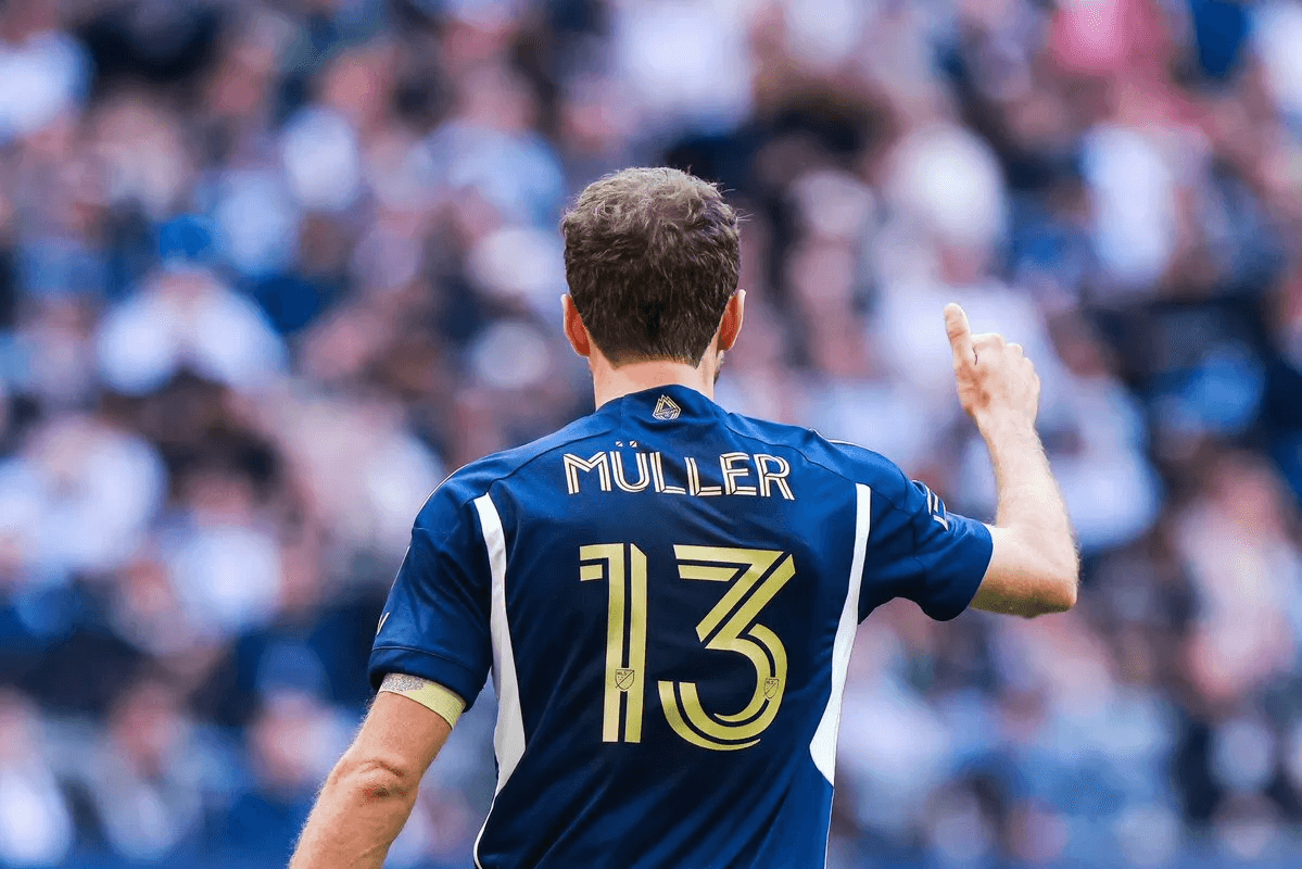 في حالة ممتازة! ميلر يسجل 5 أهداف و3 تمريرات حاسمة في 5 مباريات بالدوري الأمريكي