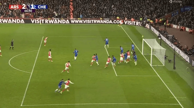 16-गोल वाले कोने के राजा का धमाका! आर्सेनल ने चेल्सी के खिलाफ डर्बी विजेता के साथ प्रीमियर लीग का सर्वकालिक रिकॉर्ड बराबर किया!